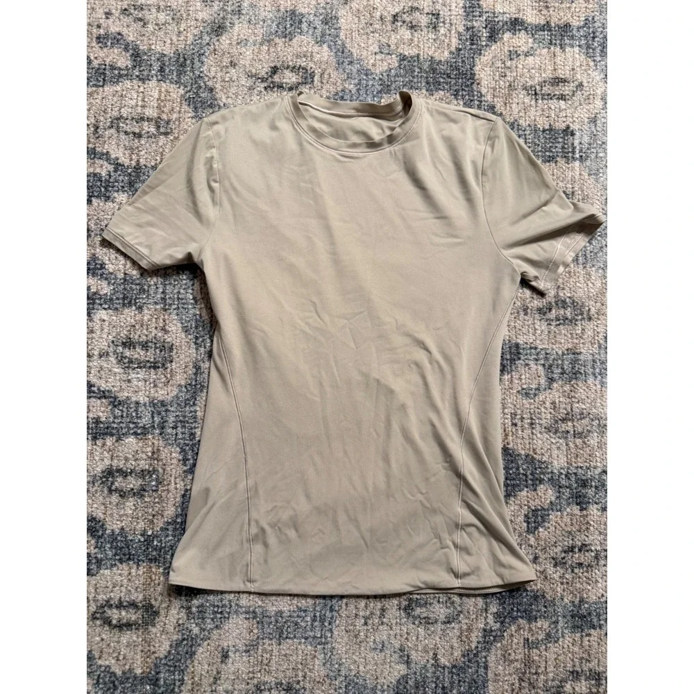 Lululemon Wundermost Ultra-Soft Nulu Hip-Length Crewneck Shirt Size Small